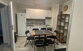 Hostel Centrum Noclegi Pracownicze Parking Busy